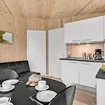 Cozy In Roslev With Wifi بيت للعطل